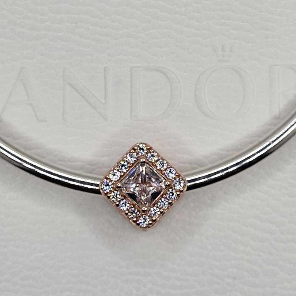 🎁Authentic Pandora ROSE GEOMETRIC CHARM - Picture 3 of 10